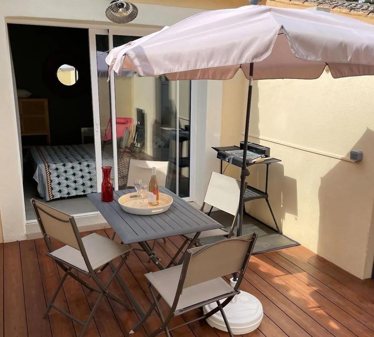Bastidon Et Son Patio A Saint Remy De Provence Apartment 0*, Saint-Remy-de-Provence France