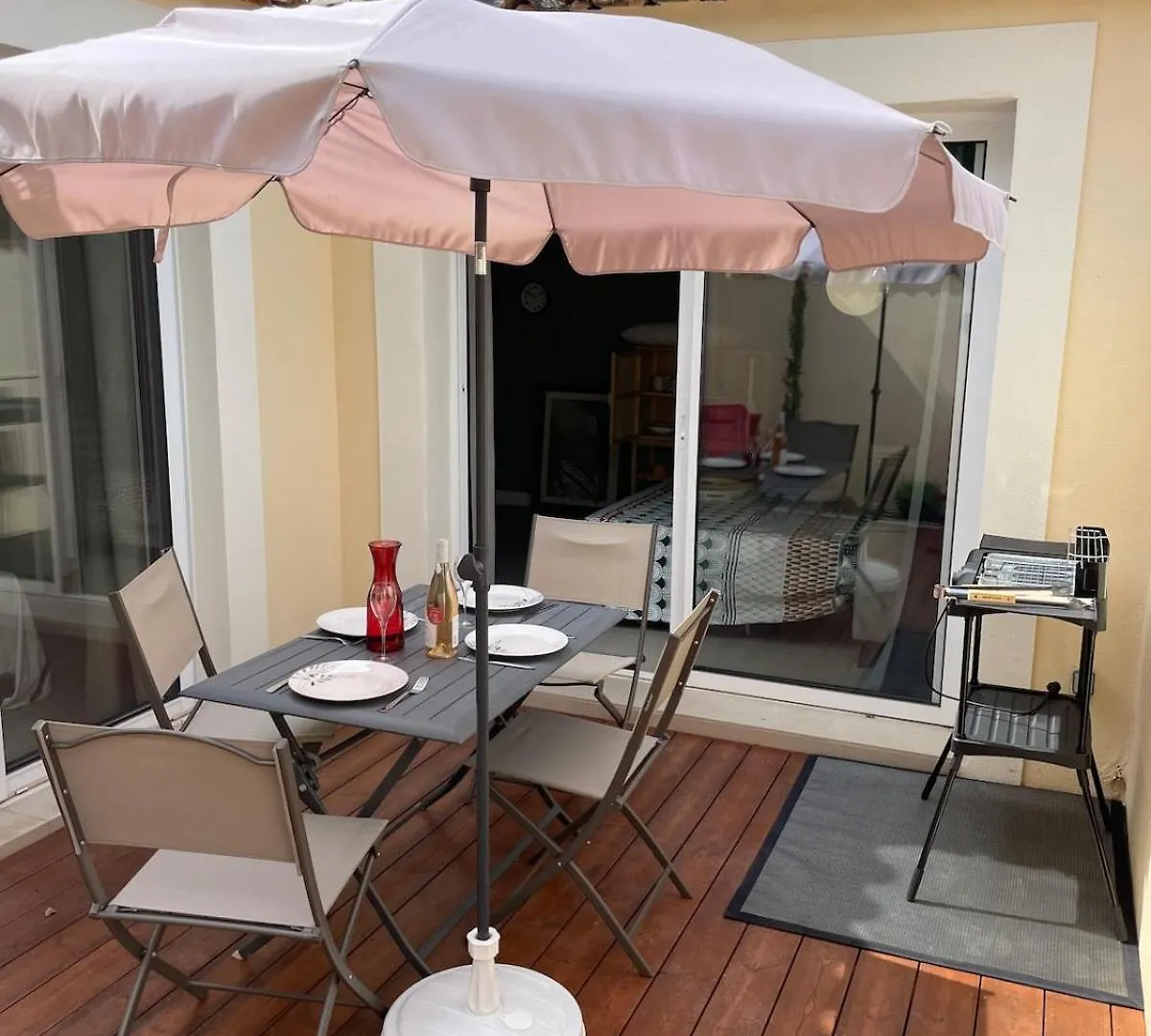 Bastidon Et Son Patio A Saint Remy De Provence Apartment France